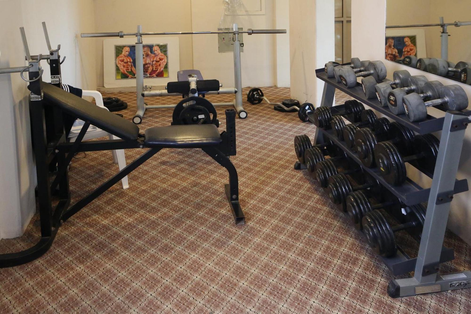 Monroe Hotel & Suites Manama Ngoại thất bức ảnh