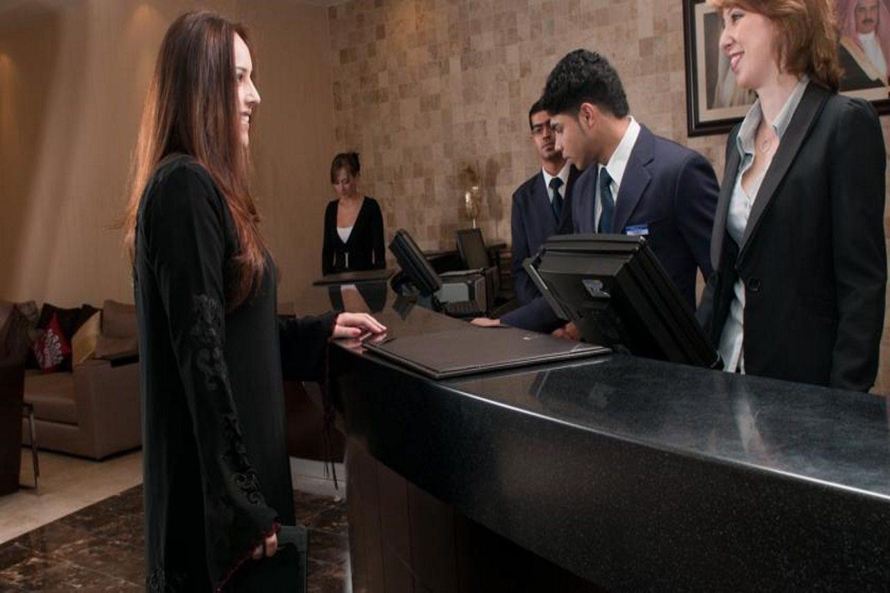 Monroe Hotel & Suites Manama Ngoại thất bức ảnh